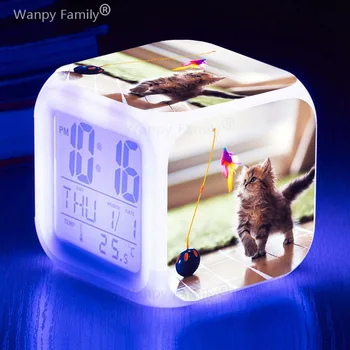 Veľmi Roztomilé Mačky, Budík 7Color Meniace LED Digitálne Hodiny Študent Spálne Prebudiť Časovač Stôl Hodiny detská Izba Domova